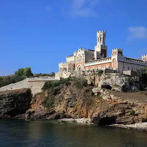 Castello Tafuri Hotel